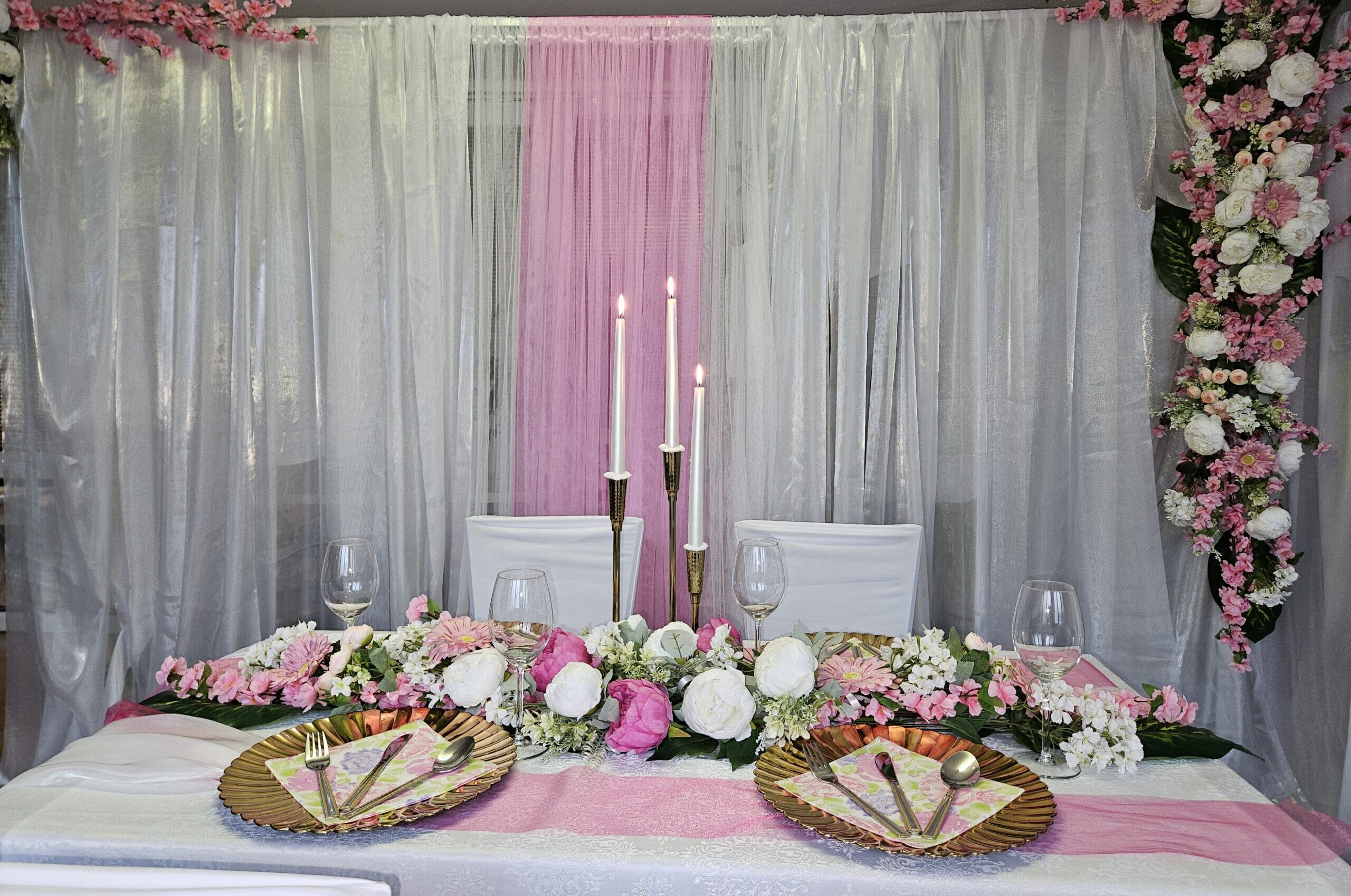 Stolovanie a servírovanie – Eleganza Nová éra, Hlohovec